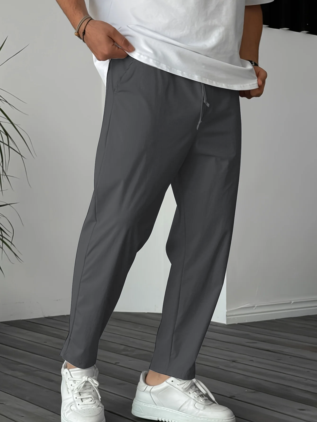 James - Essential Tapered Drawstring Trousers